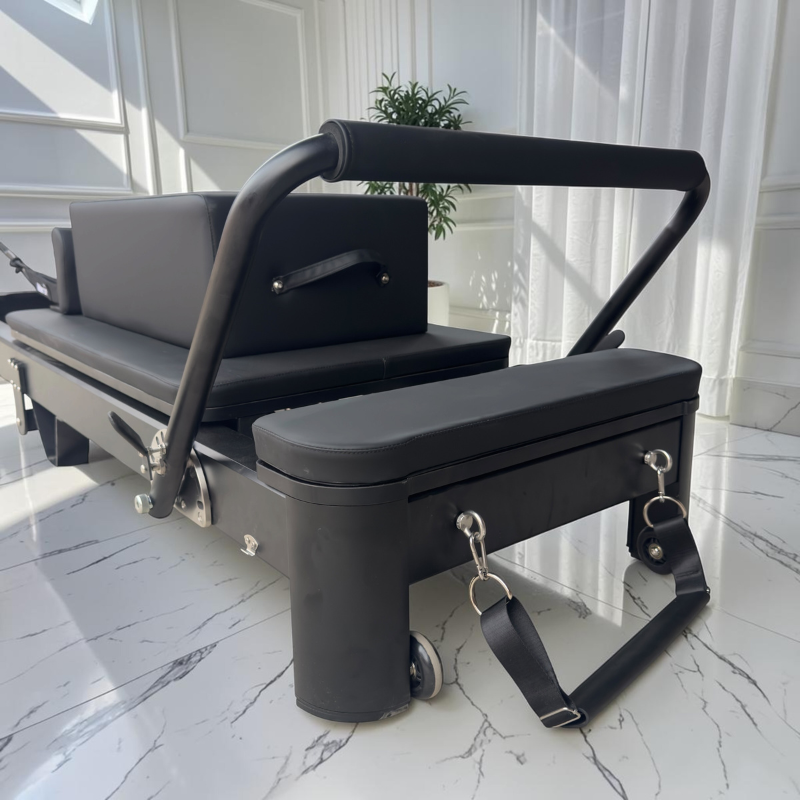 Front view without jumpboard of Milaron Pearl V3 Foldable Reformer in Noir